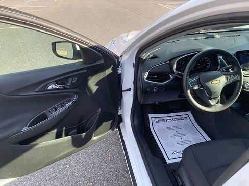 Used 2023 Chevrolet Malibu LS w/ Driver Confidence Package image 10