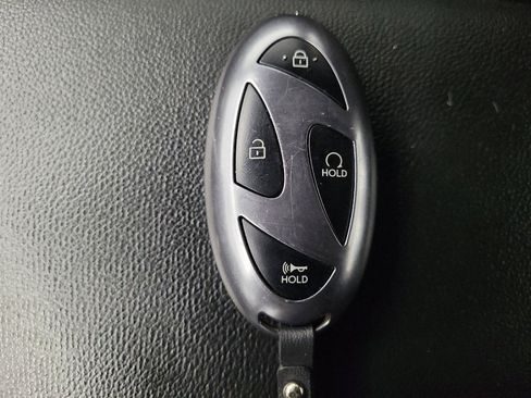 Used 2025 Hyundai Elantra Sport FWD image 32