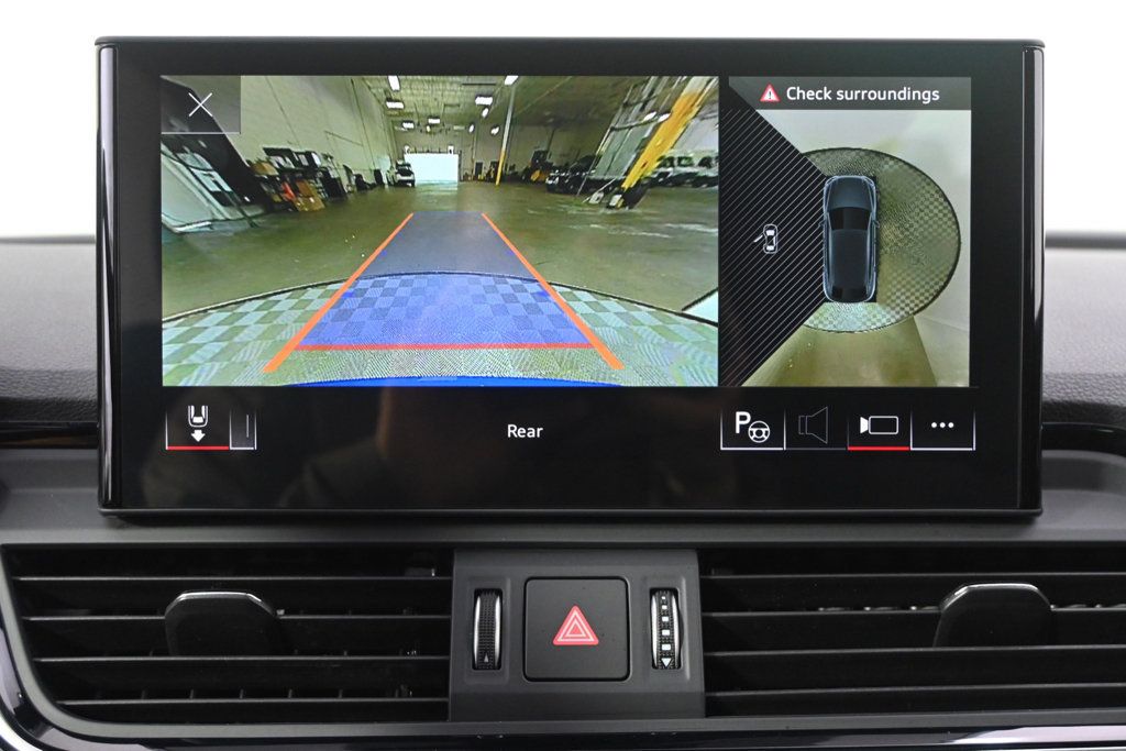 Used 2023 Audi SQ5 Prestige AWD/4WD image 30
