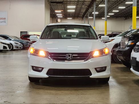 Used 2013 Honda Accord EX-L image 2