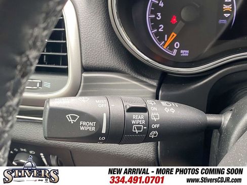 Used 2019 Jeep Grand Cherokee Limited AWD/4WD image 64
