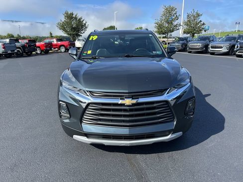 Used 2019 Chevrolet Blazer LT w/ Sun and Wheels Package AWD/4WD image 2