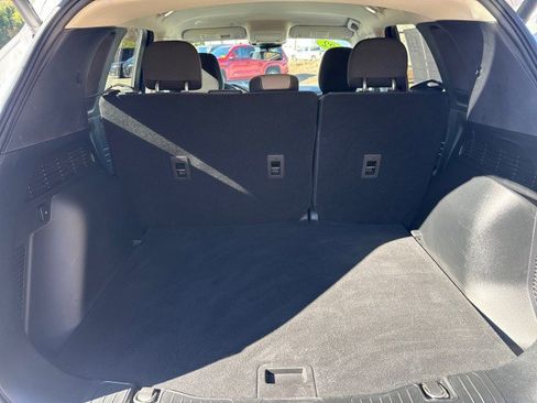 Used 2022 Ford Escape SE w/ Convenience Package image 44