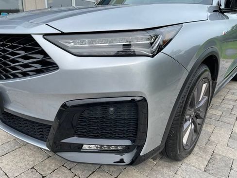 Used 2025 Acura MDX A-Spec AWD/4WD image 14
