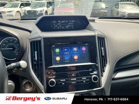 Used 2020 Subaru Forester Premium image 25