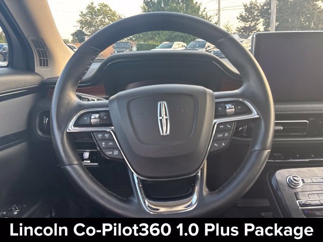 Used 2022 Lincoln Nautilus Reserve AWD/4WD image 19