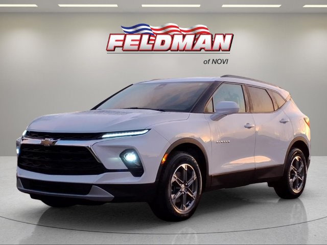 Used 2025 Chevrolet Blazer LT w/ Convenience Package FWD image 1
