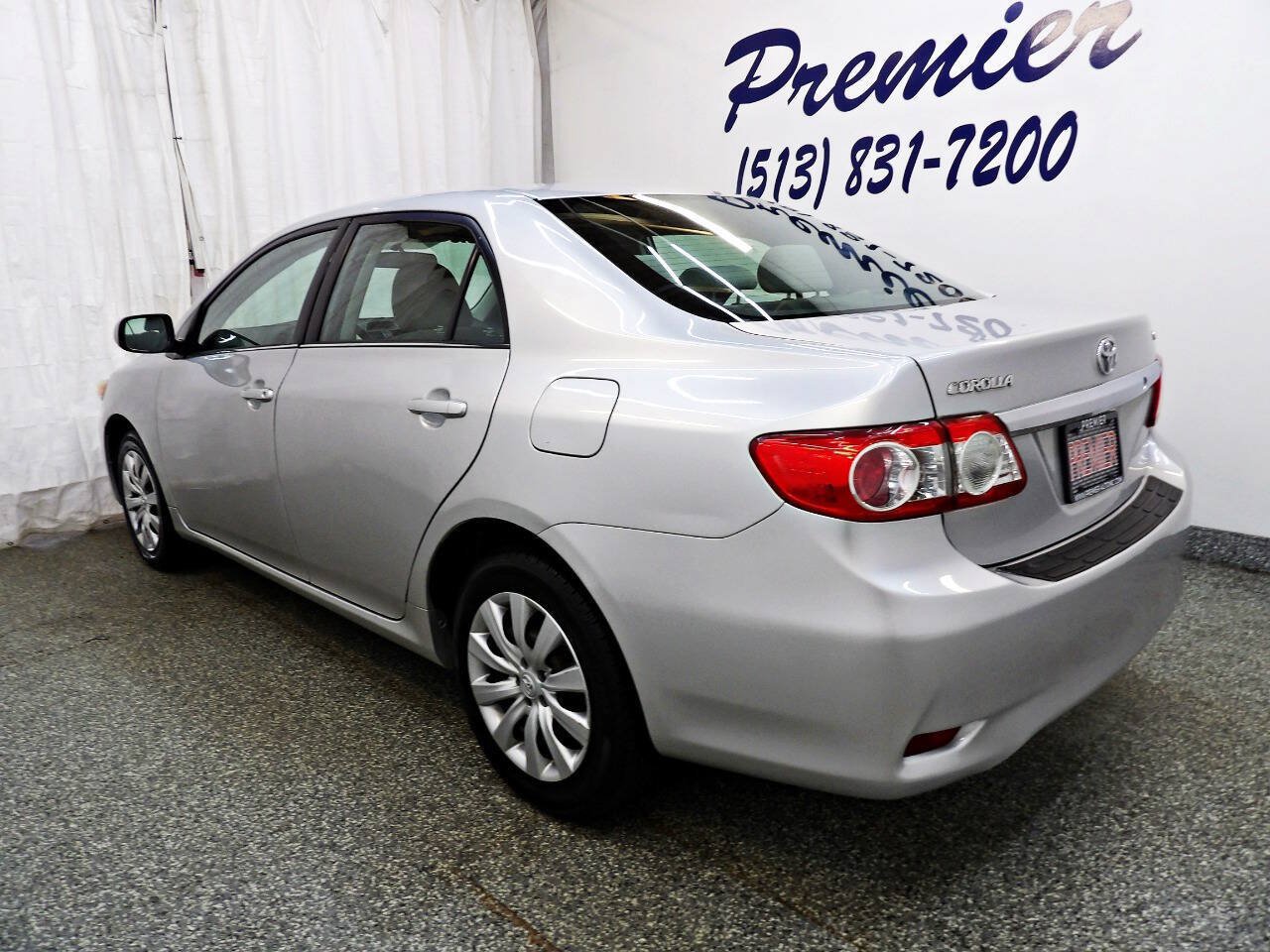 Used 2013 Toyota Corolla LE w/ Preferred Accessory Pkg #2 FWD image 7