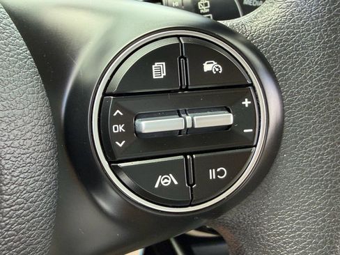 Used 2024 Kia Soul LX w/ Option Group 015 FWD image 27