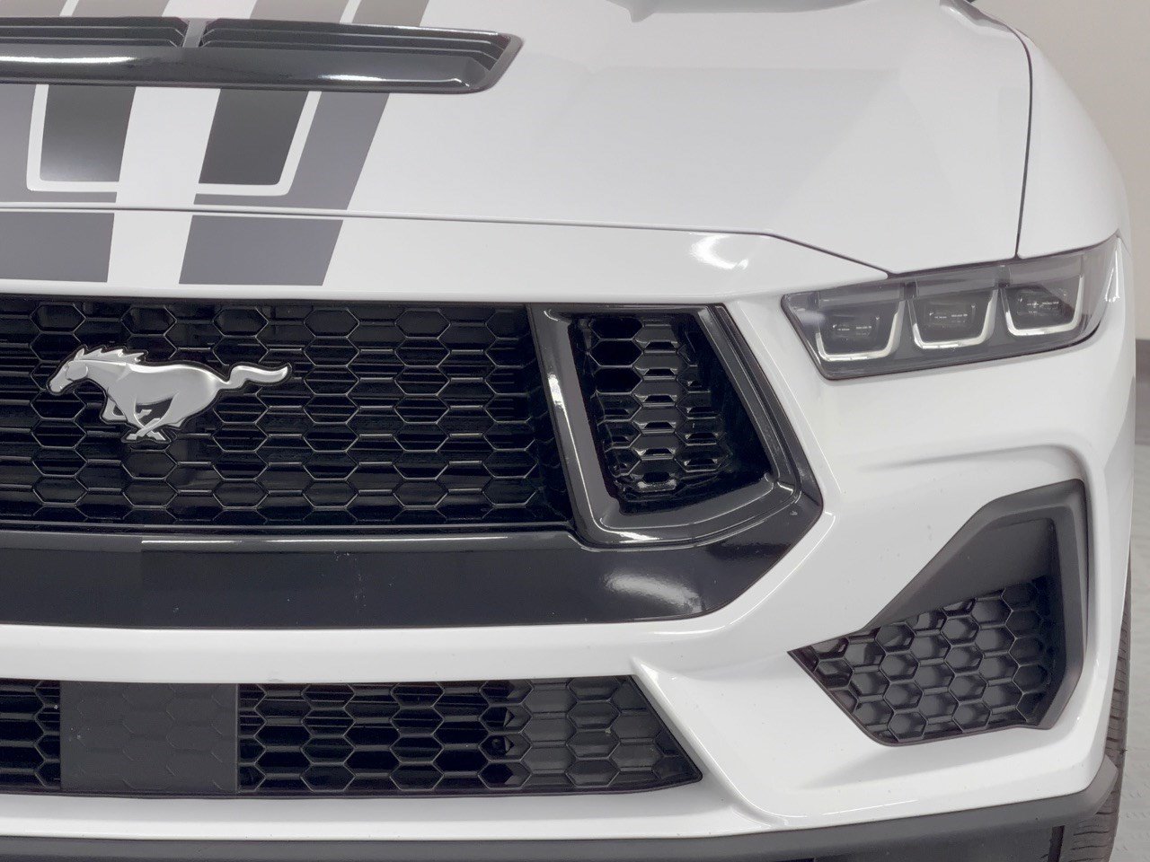 Used 2024 Ford Mustang GT Premium RWD image 12