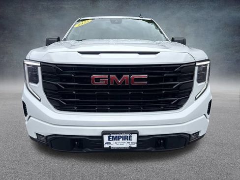 Used 2023 GMC Sierra 1500 Elevation AWD/4WD image 11