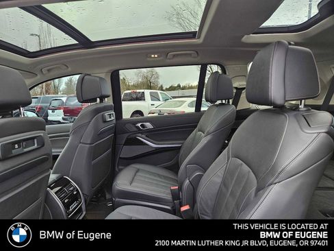 Used 2019 BMW X7 xDrive50i w/ Premium Package AWD/4WD image 20
