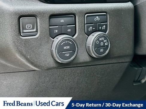 Used 2024 Chevrolet Silverado 2500 LT AWD/4WD image 15