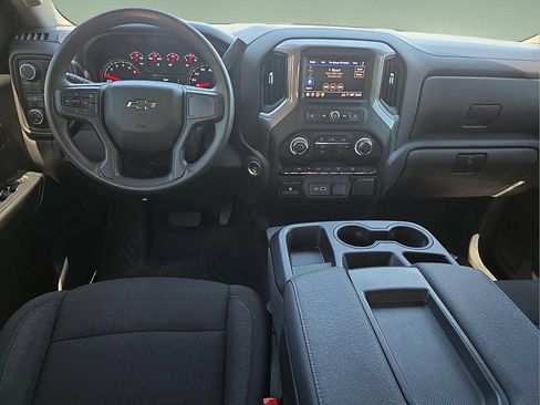 Used 2025 Chevrolet Silverado 1500 Custom Trail Boss AWD/4WD image 11