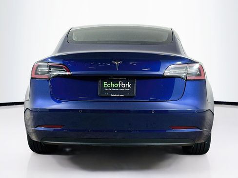 Used 2020 Tesla Model 3 Standard Range RWD image 7