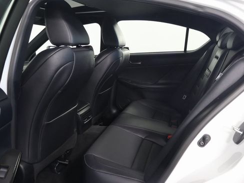 Used 2025 Lexus IS 350 F Sport w/ Navigation Package RWD image 10