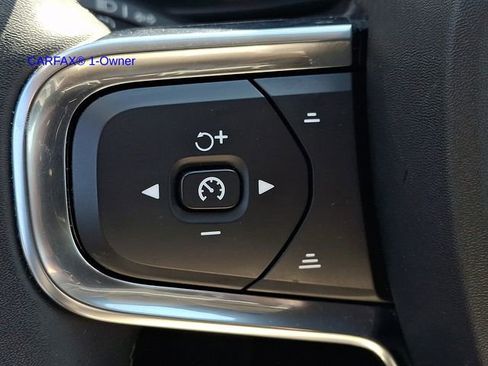 Certified 2023 Volvo XC40 B5 Plus w/ Climate Package AWD/4WD image 25