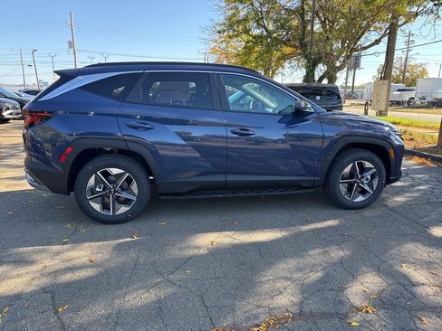 New 2026 Hyundai Tucson SEL image 8