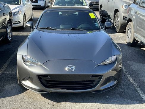 Used 2021 MAZDA MX-5 Miata Grand Touring image 2