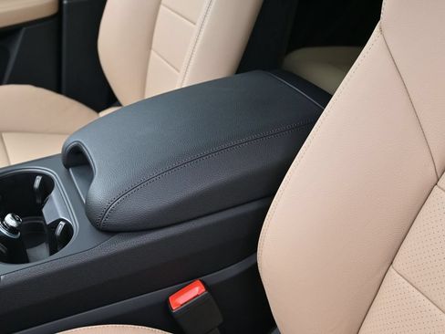 Certified 2026 Porsche Cayenne AWD/4WD image 20