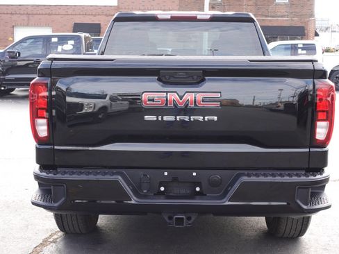 Used 2023 GMC Sierra 1500 Pro w/ Graphite Edition image 9