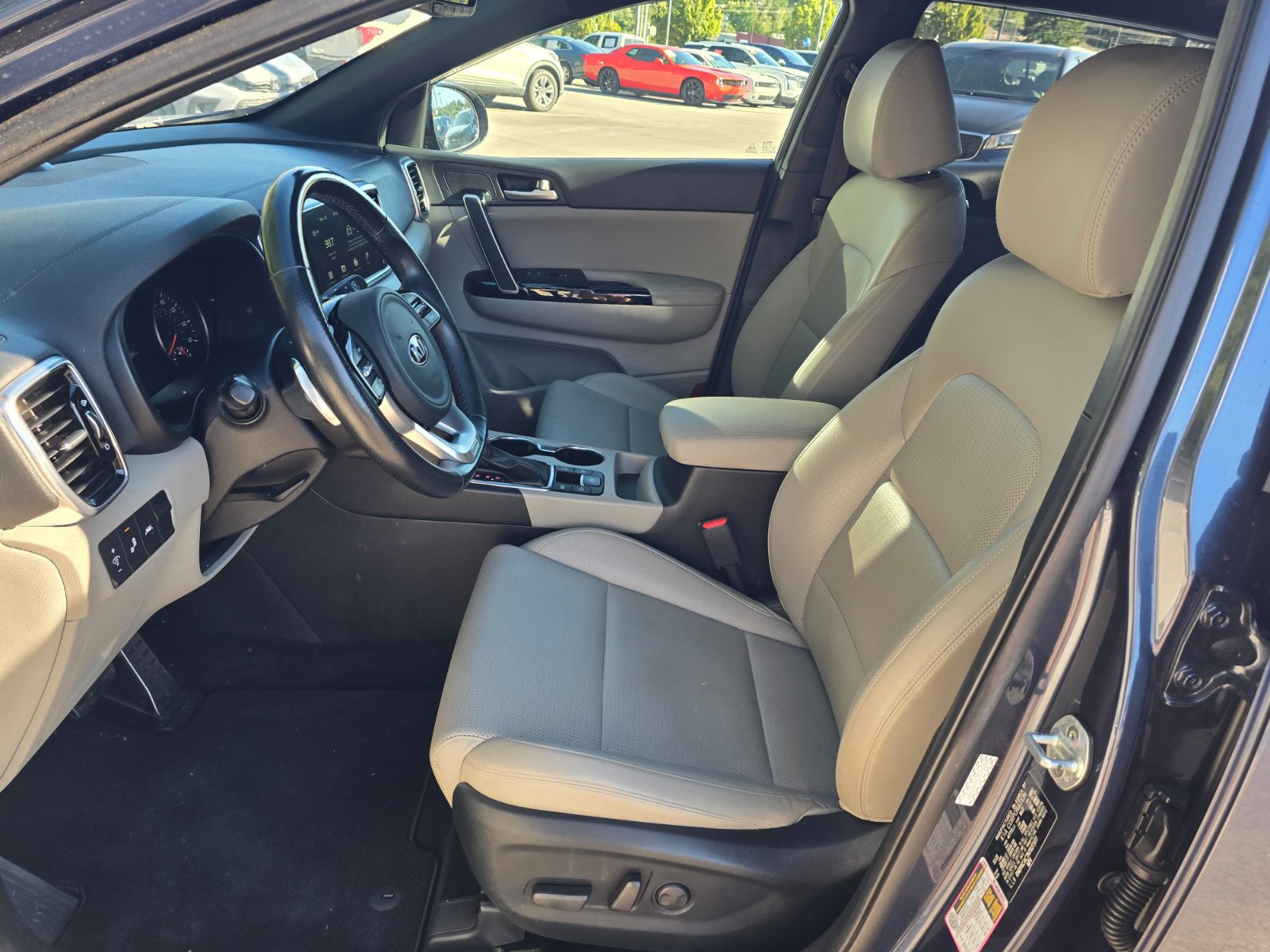 Used 2022 Kia Sportage Nightfall Edition w/ Nighfall AWD Premium Package image 12