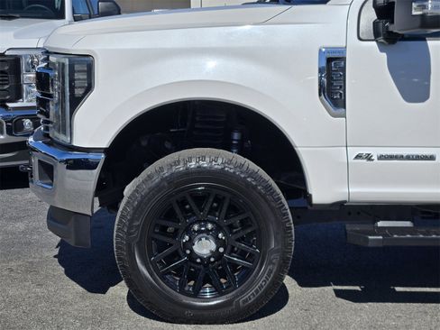 Used 2019 Ford F250 Lariat w/ Lariat Ultimate Package image 7