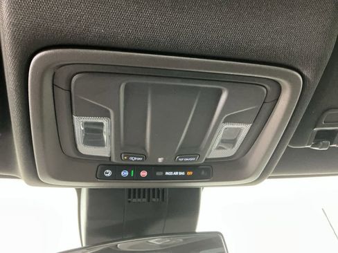 Used 2024 Chevrolet Silverado 2500 LT w/ Convenience Package image 17