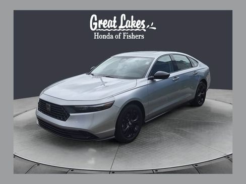 Used 2025 Honda Accord SE image 1