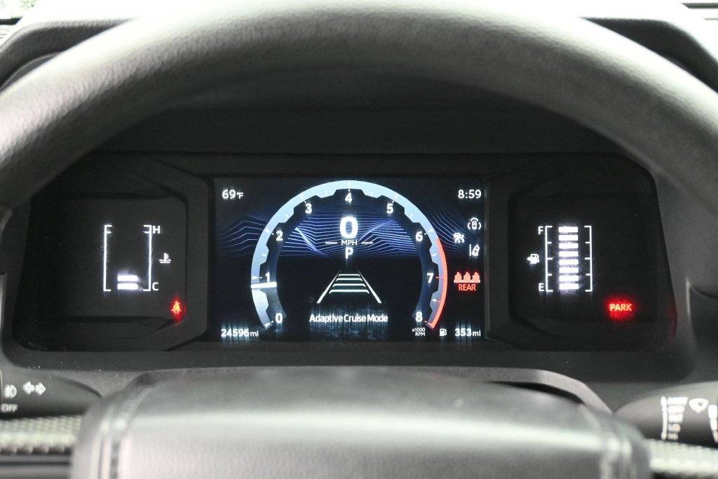 Used 2024 Toyota Tacoma SR5 AWD/4WD image 8