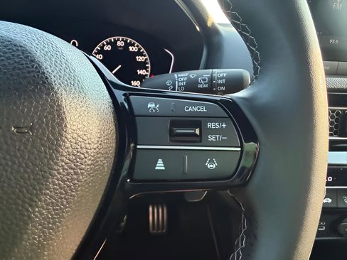 Used 2025 Honda Civic Sport image 18