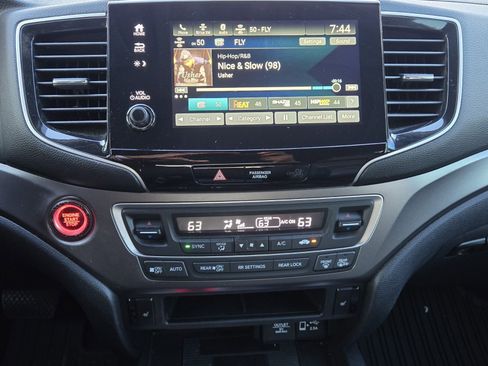 Used 2021 Honda Pilot Special Edition image 18