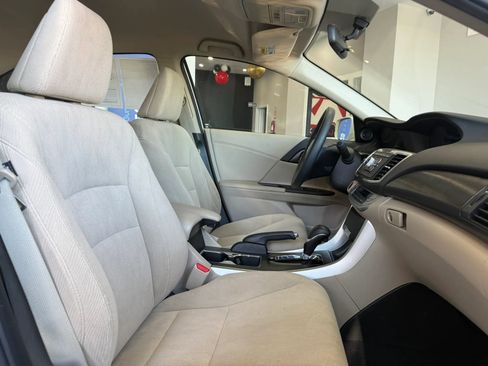 Used 2015 Honda Accord Hybrid Sedan image 20