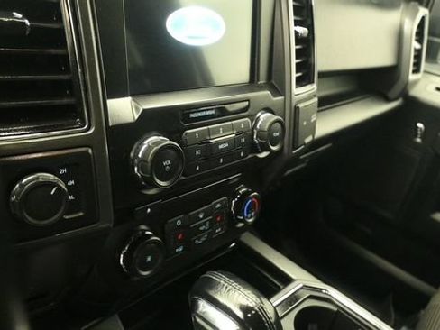 Used 2017 Ford F150 XLT w/ Equipment Group 302A Luxury AWD/4WD image 18