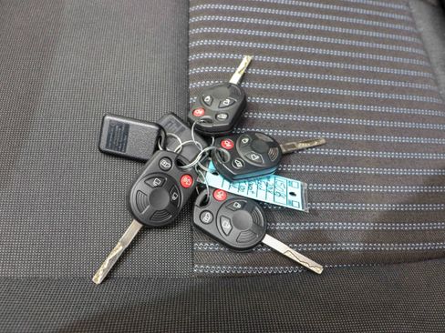 Used 2018 Ford Transit 150 XLT image 24