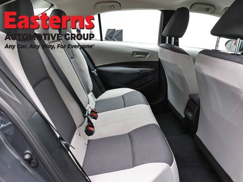 Used 2026 Toyota Corolla LE w/ LE Premium Package FWD image 23