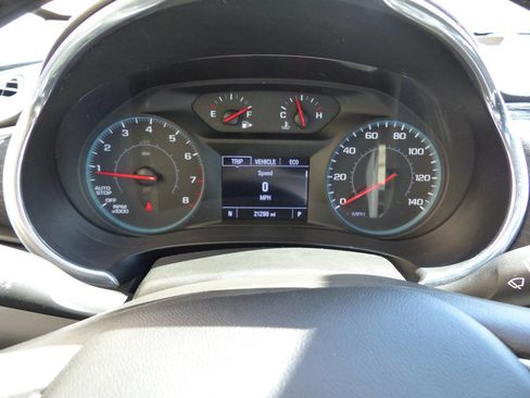 Used 2021 Chevrolet Malibu LT w/ Sport Edition FWD image 40