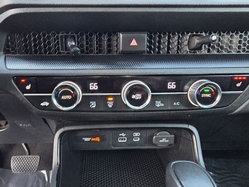 Used 2023 Honda CR-V Sport image 12