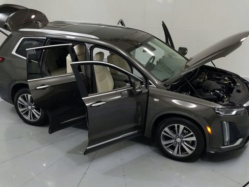 Used 2020 Cadillac XT6 Premium Luxury FWD image 24