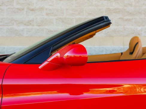 Used 2015 Ferrari California T RWD image 49