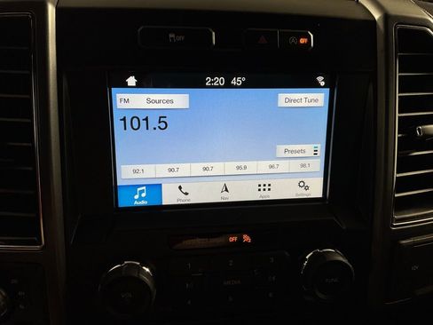 Used 2018 Ford F150 XLT w/ Equipment Group 302A Luxury image 21