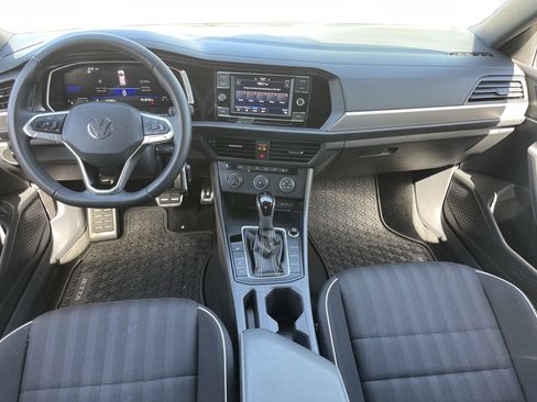 Used 2024 Volkswagen Jetta Sport FWD image 15