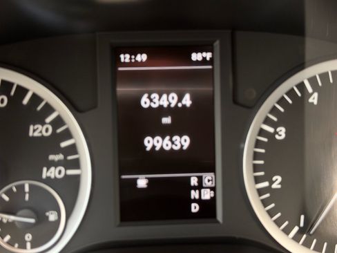 Used 2016 Mercedes-Benz Metris Passenger image 15