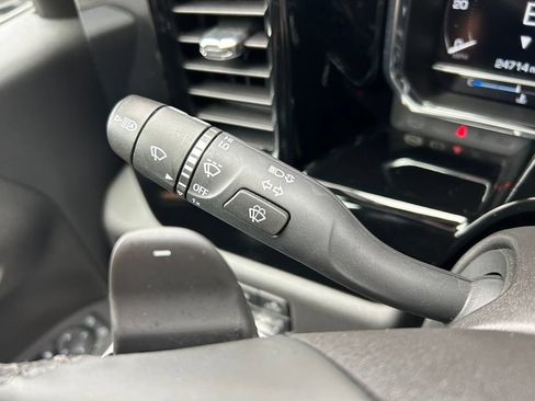 Used 2023 GMC Sierra 1500 SLT w/ SLT Premium Package AWD/4WD image 56