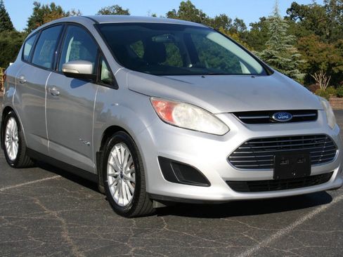 Used 2013 Ford C-MAX SE image 2