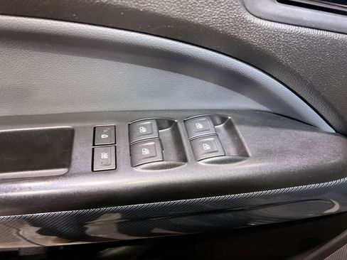 Used 2017 Chevrolet Colorado Z71 image 13