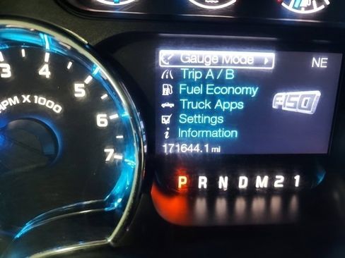 Used 2013 Ford F150 XLT w/ Luxury Equipment Group image 27