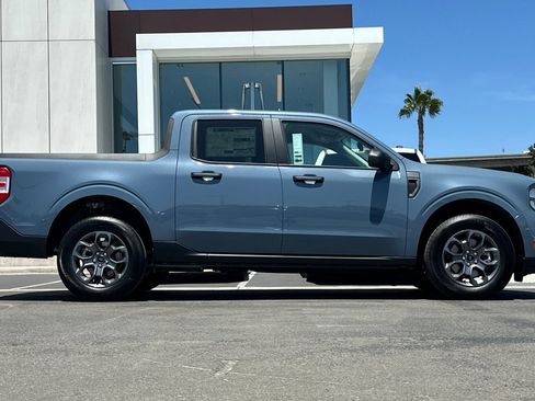 New 2026 Ford Maverick XLT FWD image 2
