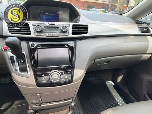 Used 2017 Honda Odyssey EX-L image 28