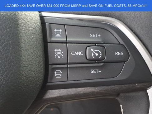 Used 2023 Jeep Grand Cherokee 4WD 4xe image 22